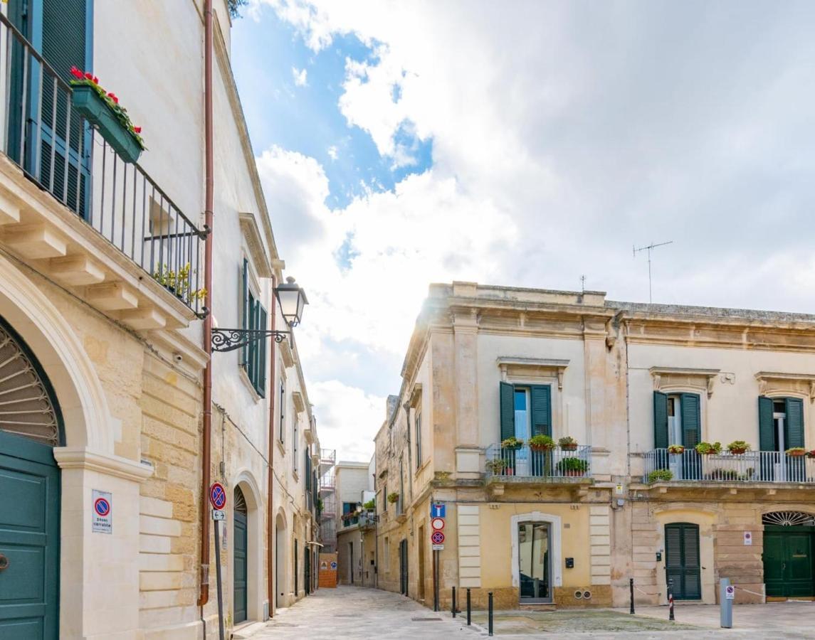 Andrea'S Hotel Lecce Exterior photo